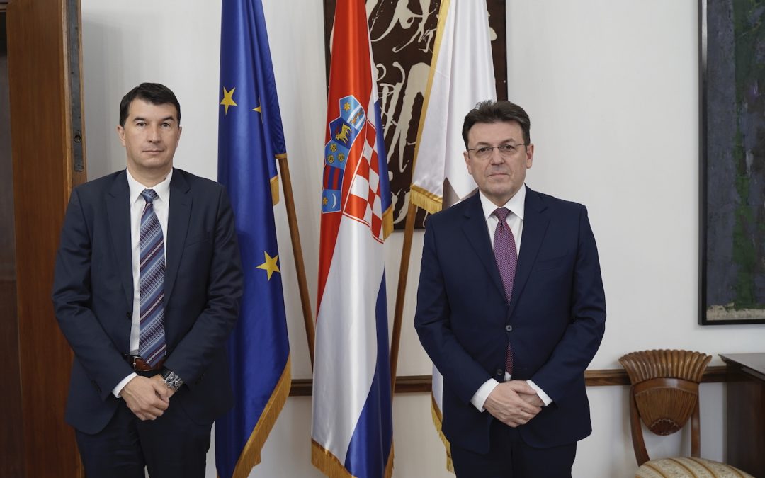 Cooperation Agreement between AZOP and  the Croatian Chamber of Economy